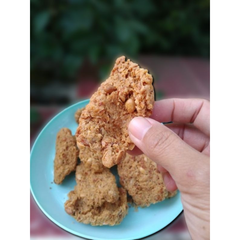 

Paket murah lentho mentho kacang 100 biji gurih renyah cemilan enak