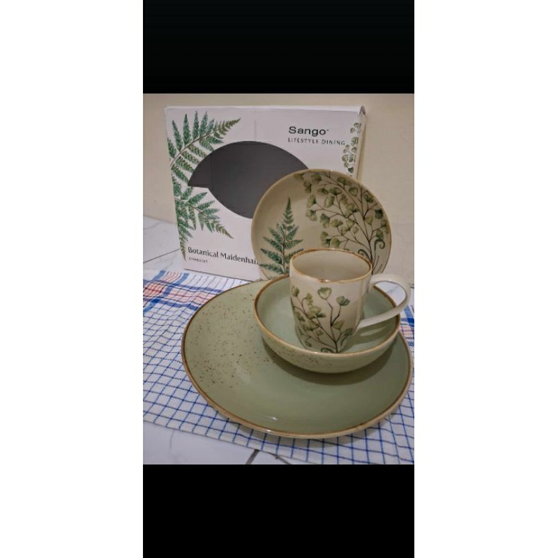 Sango Botanical Maidenhair dinner set