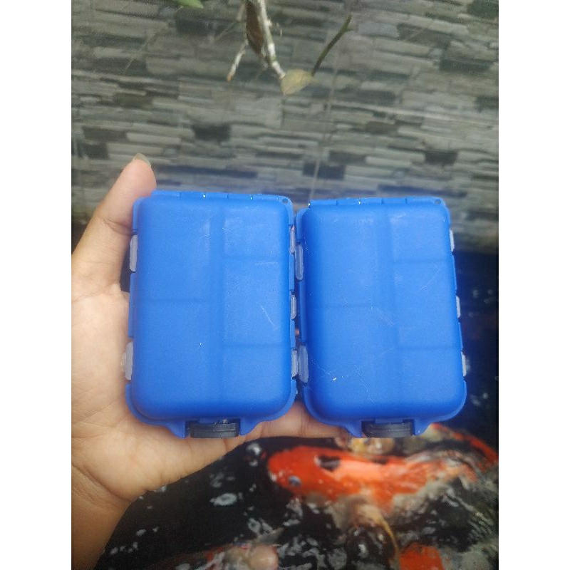 kotak pancing ukuran kecil