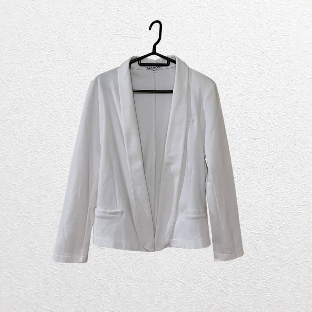 [PRELOVED] ISLA MODE Broken White Blazer - Size S/M