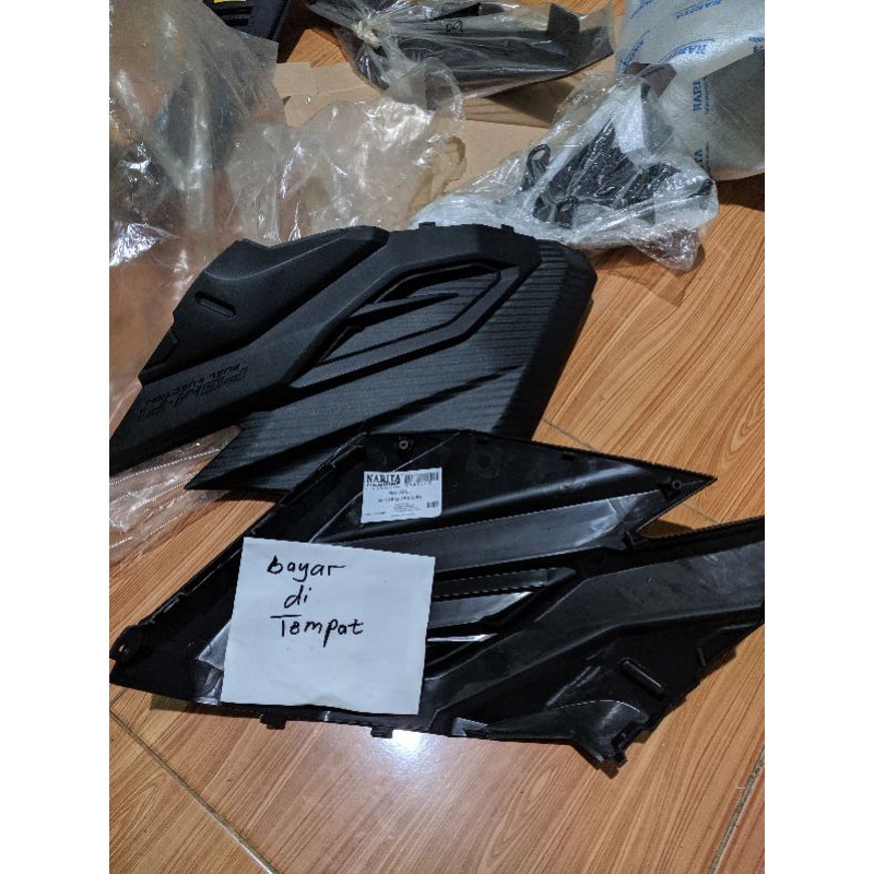 Cover Aki Honda vario 150 Narita tutup Aki Honda vario 150 Narita