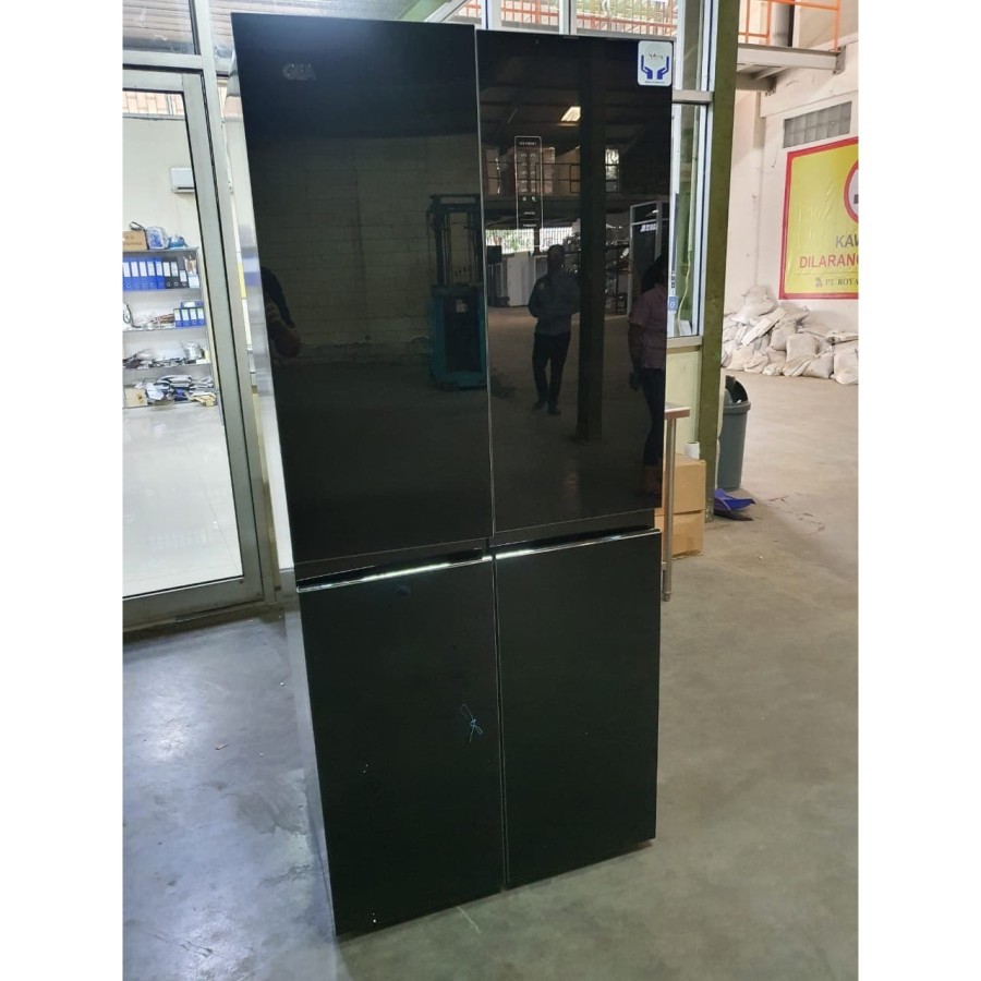 Kulkas GEA 4 Pintu G4D 404 Black Khusus Daerah BOGOR