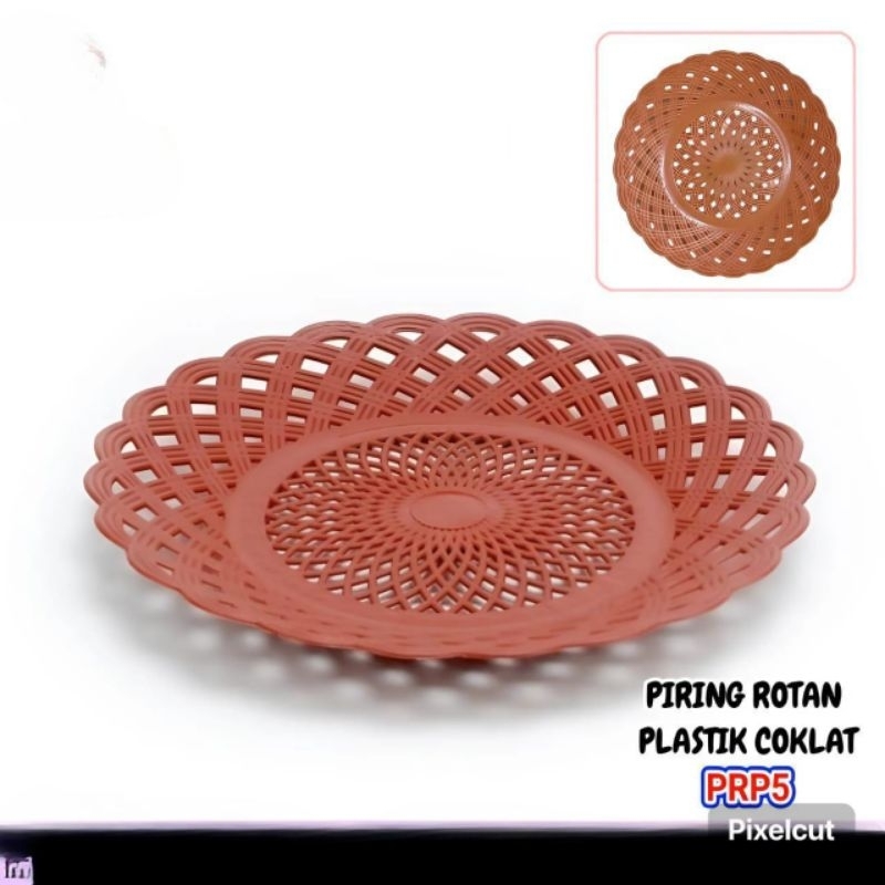 Piring rotan plastik coklat