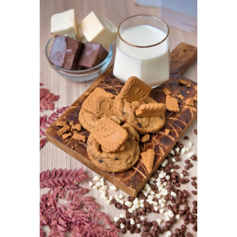 

Lotus Biscoff Soft Cookies | Freshly Baked | 45 gr per pcs