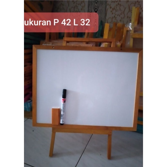 

1 Paket Papan tulis Anak / Whiteboard udh free spidol dan penghapus