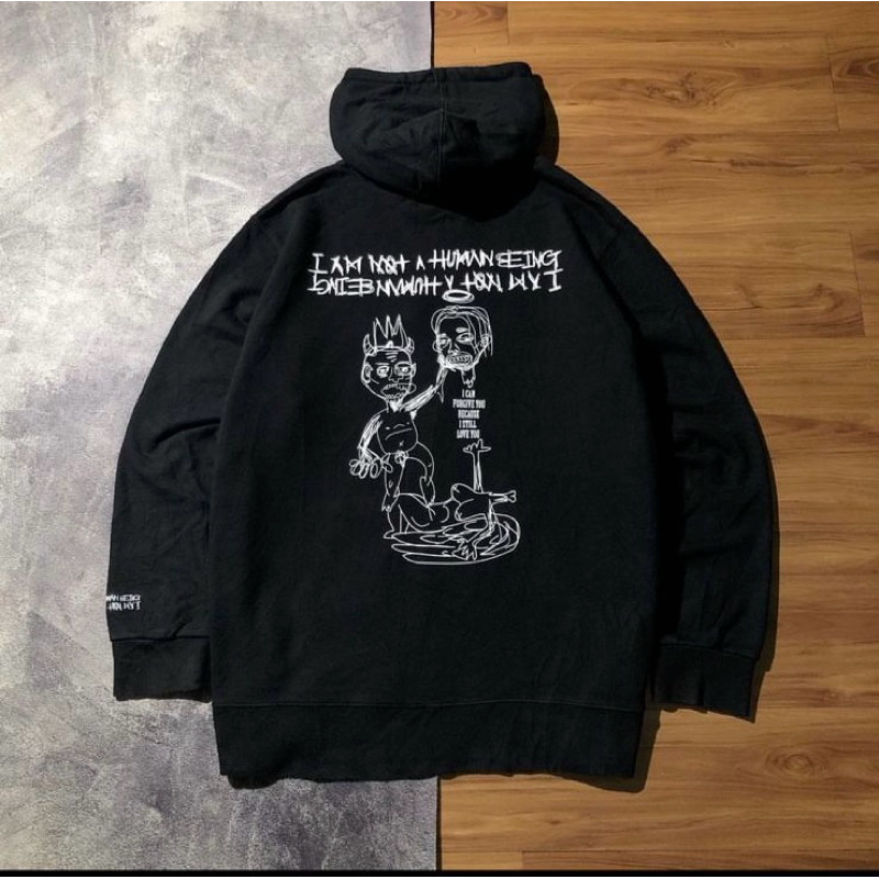 HOODIE IAM NOT A HUMAN BEING