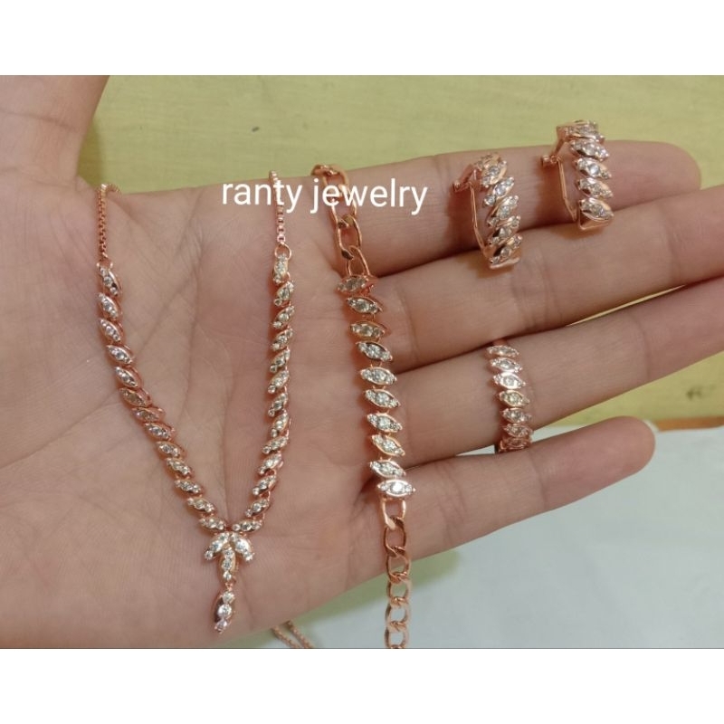 Set Tura Padi Replika Berlian, Cocok dipake Kondangan, Harian