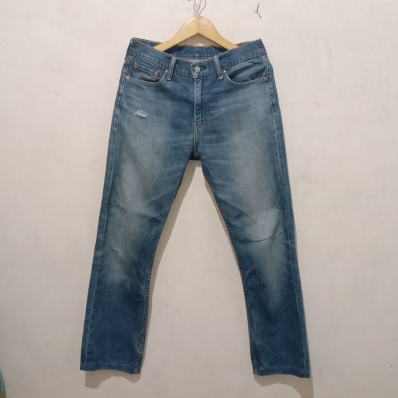 Levis 513