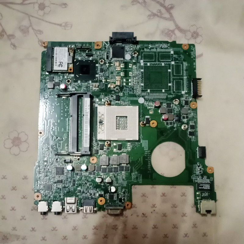 Motherboard Acer E1 431 mati bahan