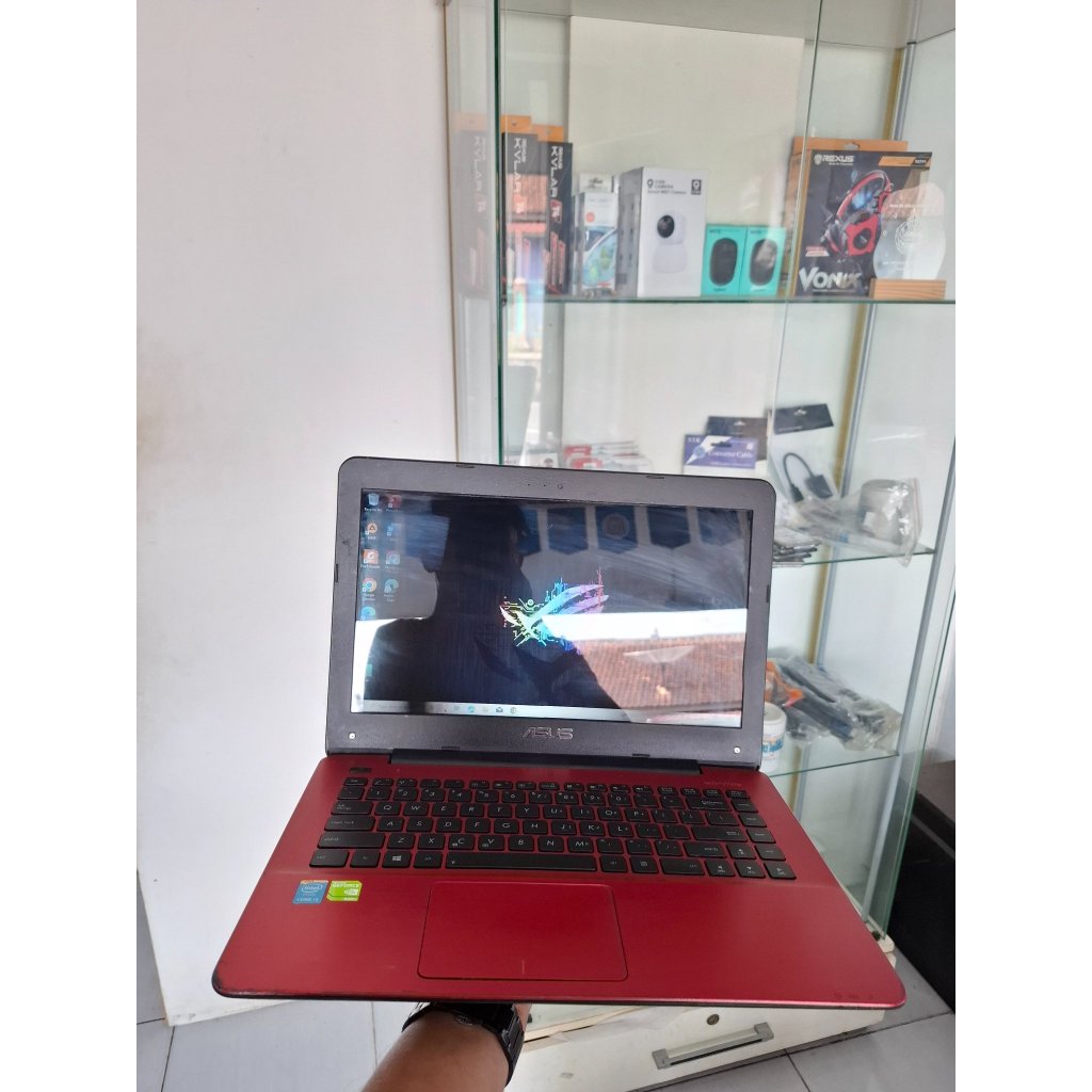 LAPTOP SECOND ASUS X455L GAMING RAM 4 GB DOBEL VGA SSD HARGA MURAH