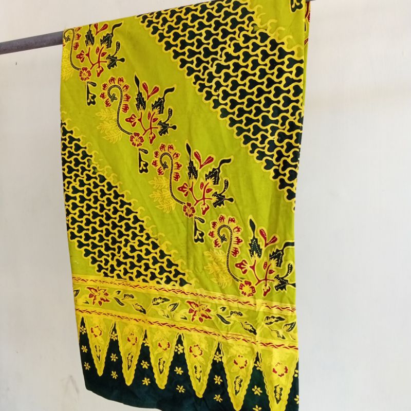 Sewek Gandrung/ Batik Banyuwangi