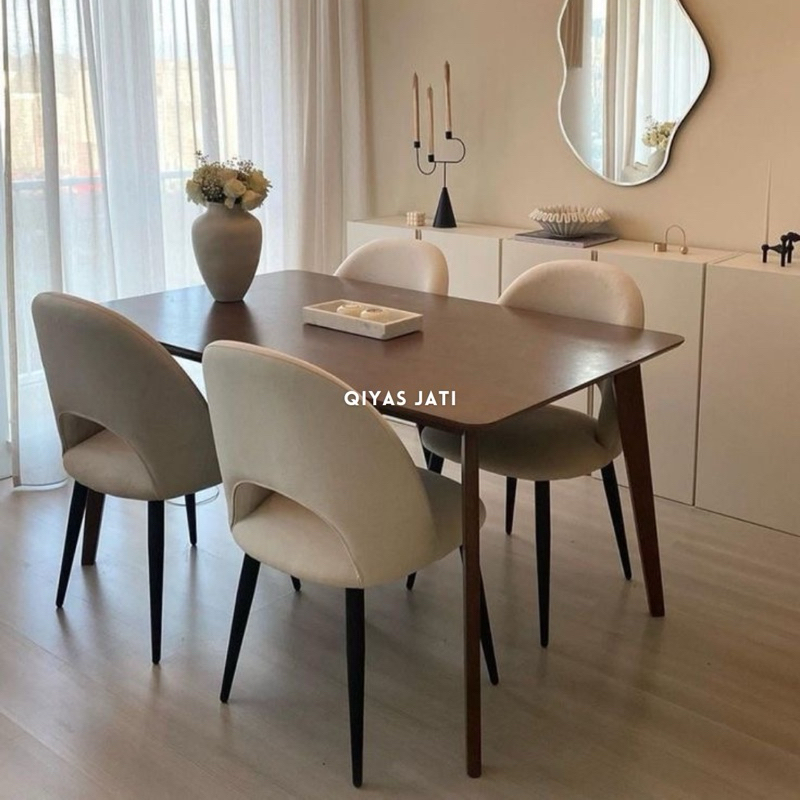 Meja makan 4 kursi minimalis, Meja makan jati tua, Meja makan retro mewah
