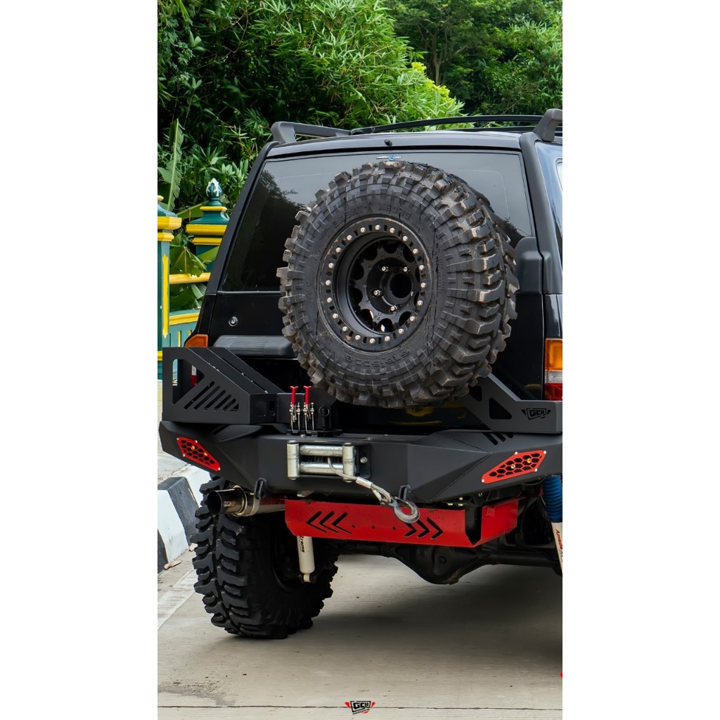 Bumper Belakang Suzuki Vitara Escudo Sidekick Rear Bumper