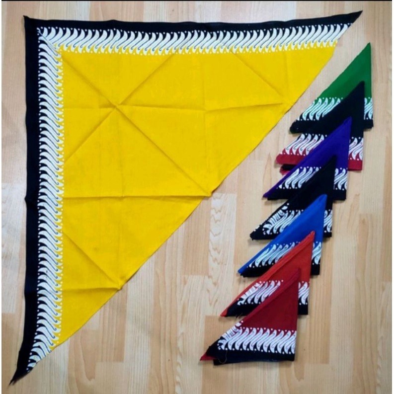 Udeng Banyuwangi Segitiga Udeng Slayer Kain Batik Jaranan / Ikat Kepala Jaranan