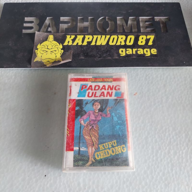 Kaset Pita Padang Bulan Lagu untuk Tarian