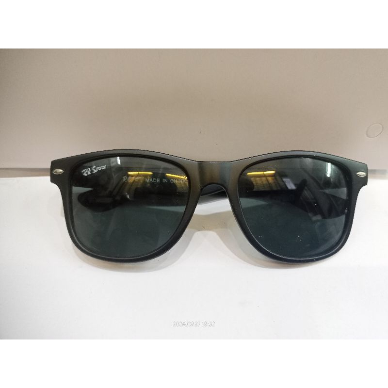 kacamata hitam fashion cowok cewek bahan lensa asli kaca , anti gores