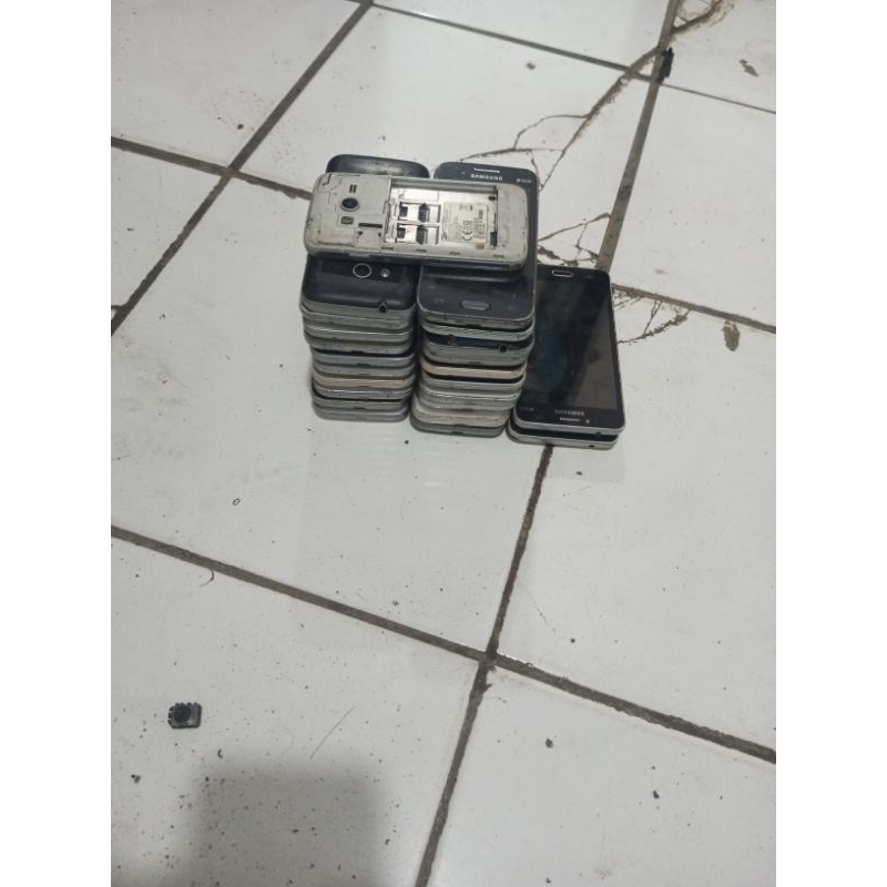COD Baterai HP Type Samsung J2 Prime / J1 Ace / Galaxy V dan Nokia atau Tablet (Gambling)