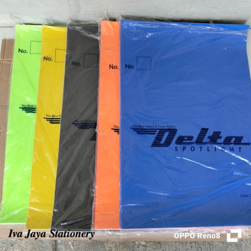 

Kertas Karton Asturo Warna Warni 40 x 60 cm