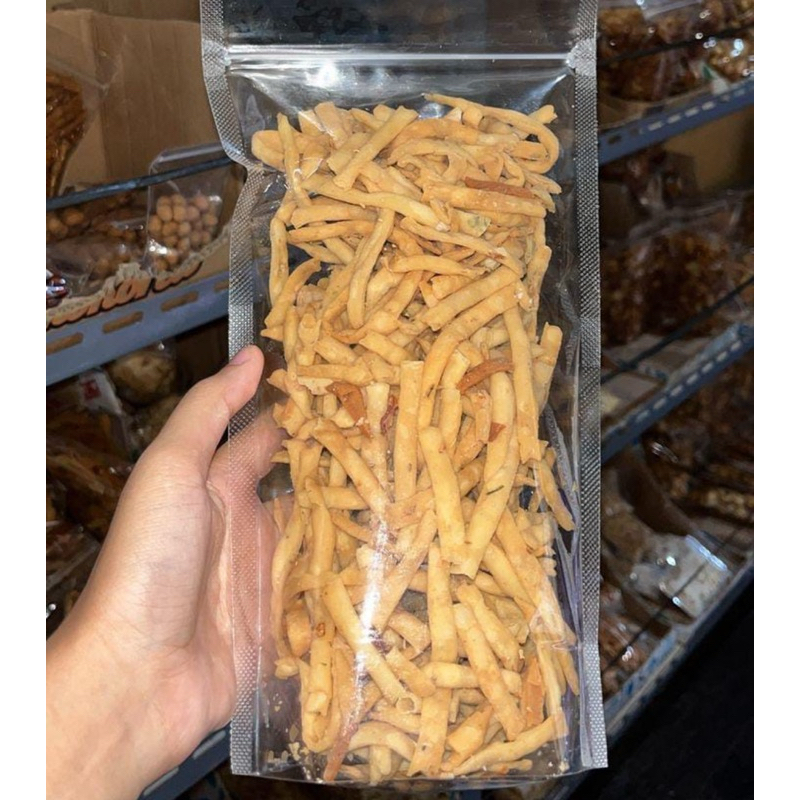 

KUE BAWANG STIK DAUN SOP 200GRAM