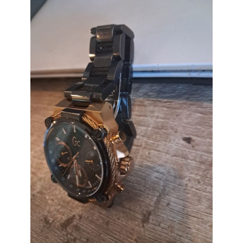 Jam Tangan Wanita Fashion GC (Preloved)