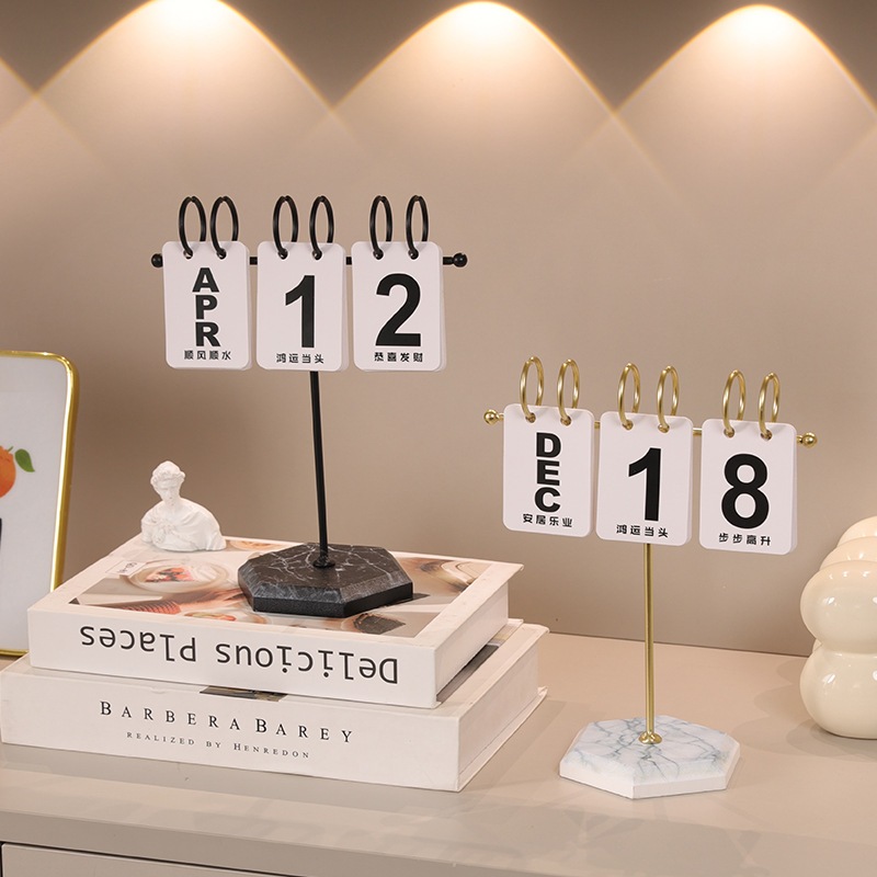 

Kalender Meja DIY T-shaped Flip Calendar Ornament Photo Props Minimalist Decoration