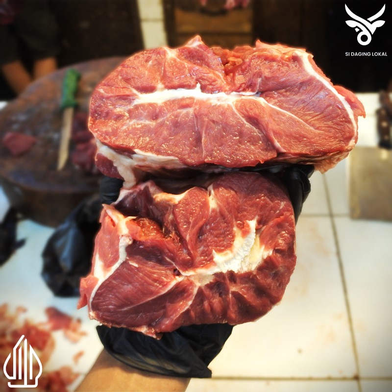 

Daging sapi lokal bagian blade ( sengkel pandan ) - 1 kg