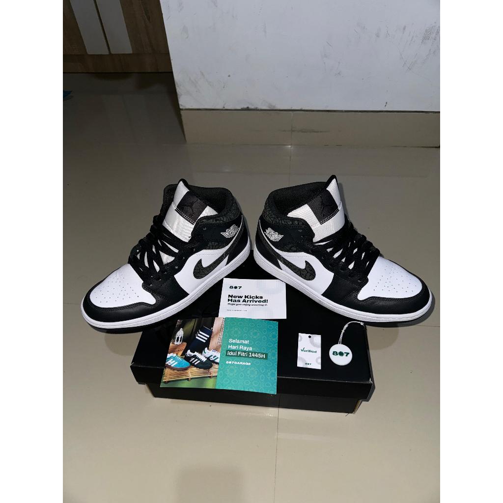 Air jordan 1 mid panda elephant black white
