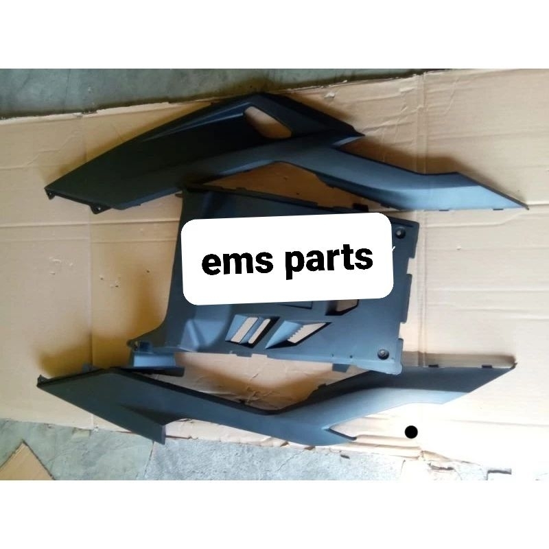 cover dek bawah vario 150 new cover dek samping LR vario 150 new sett