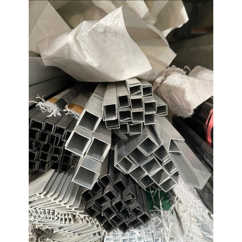 Chanel  U 20mm Aluminium Panjang 6Meter