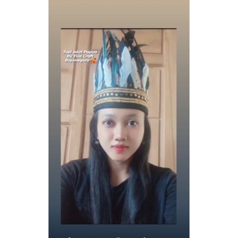 topi adat Papua dari bulu asli