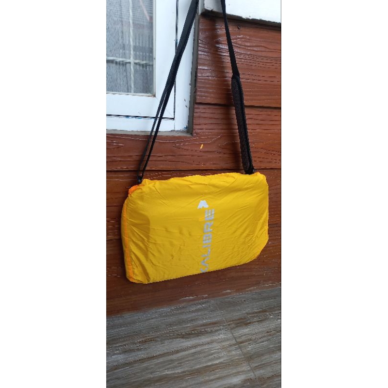 KALIBRE TAS SELEMPANG LAPTOP