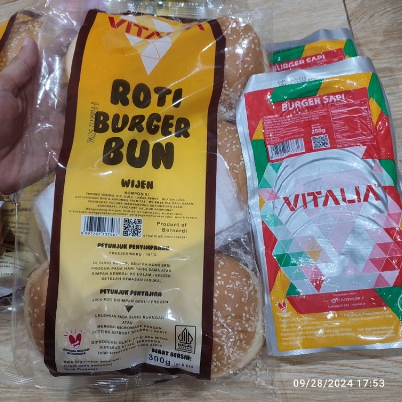 

Paket Burger by Vitalia [ roti burger & beef slice ]