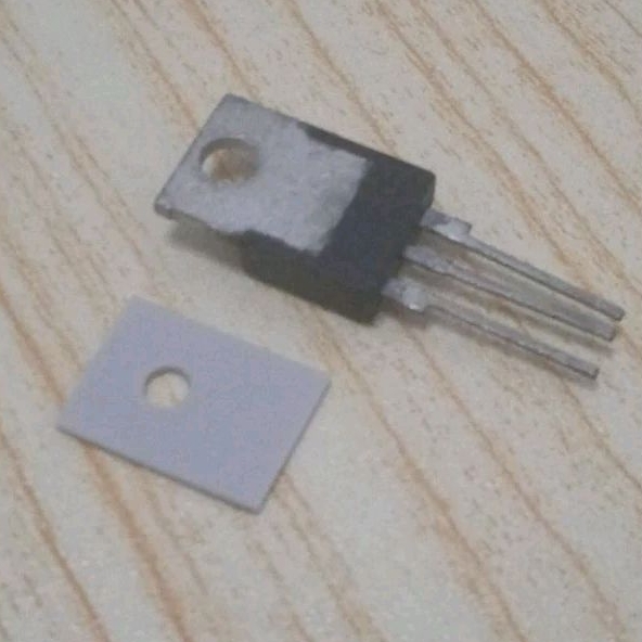 karet isolator TO-220 isolator transistor