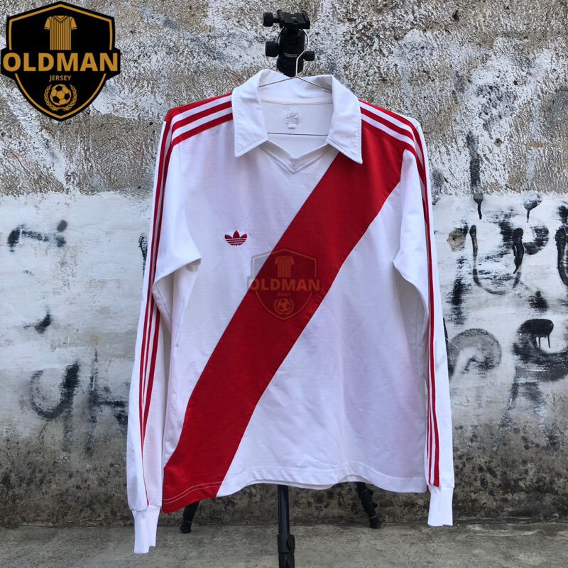 River Plate 1983 Home Repro (Adidas Template)