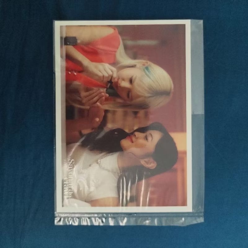 Postcard JKT48 Shani & Feni (Sayonara Crawl)