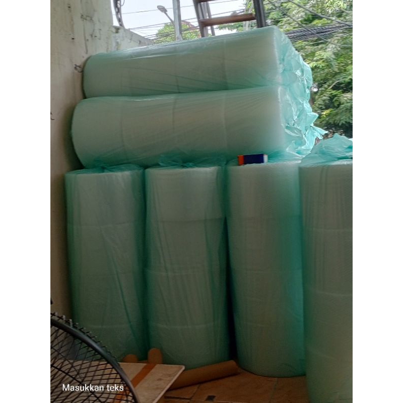 

(KHUSUS OFFLINE) BUBBLE WRAP 2KG BENING