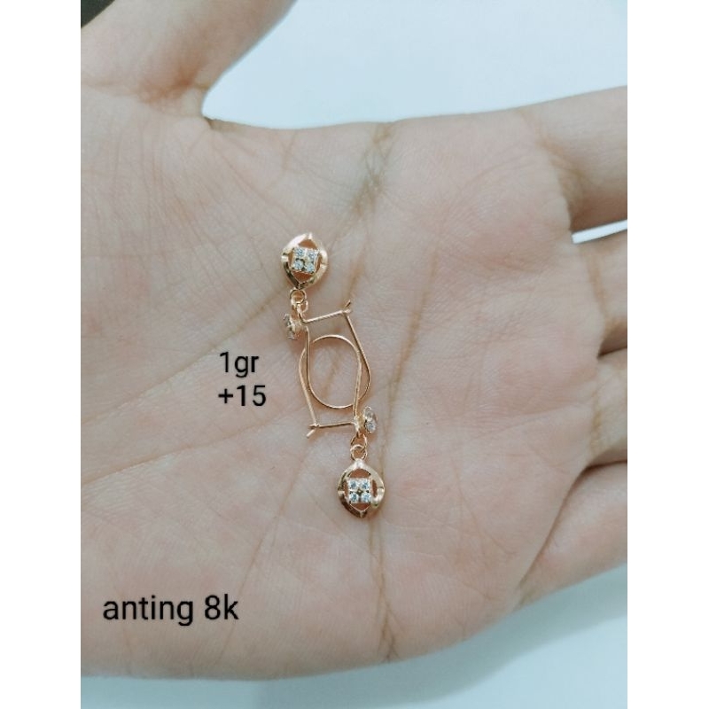 anting emas 8 karat