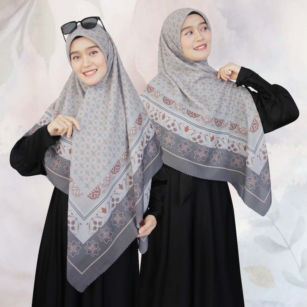 Moamoscarf | kerudung 120x120 | Hijab Segi Empat | jilbab motif | Sathrun Series