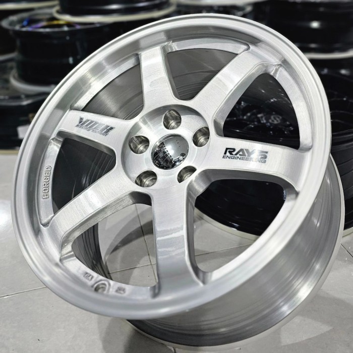 velg racing 18 TE37 LEBAR 9 velg r18 Innova Reborn Venturer Zenix crv