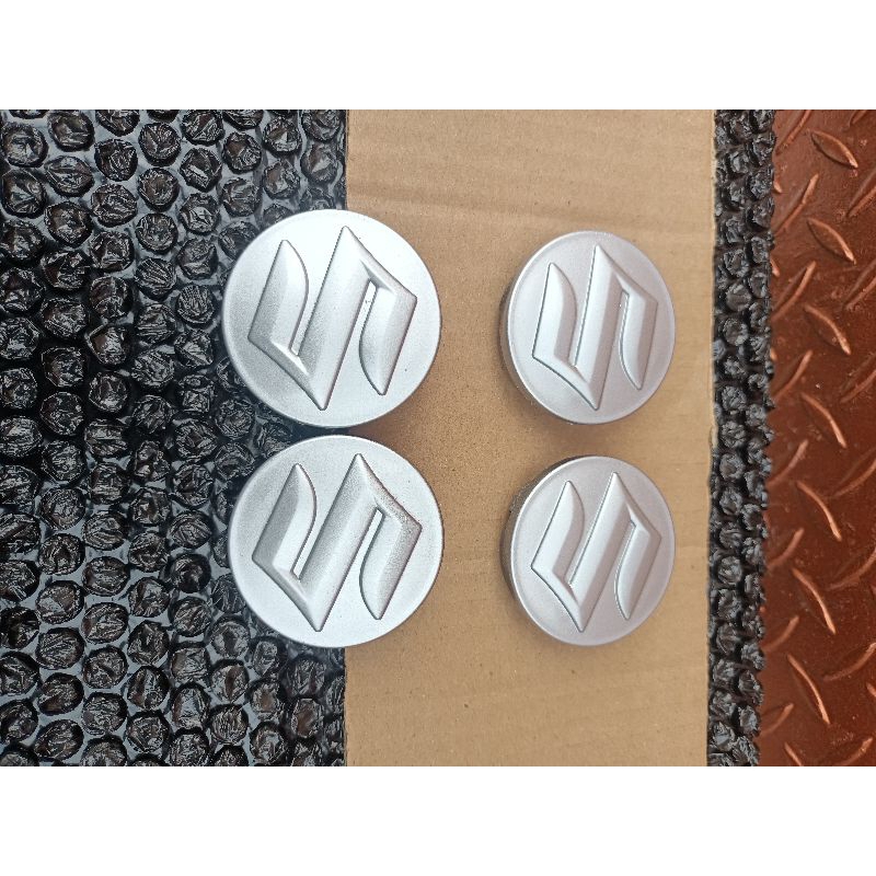 dop tutup velg mobil Suzuki APV