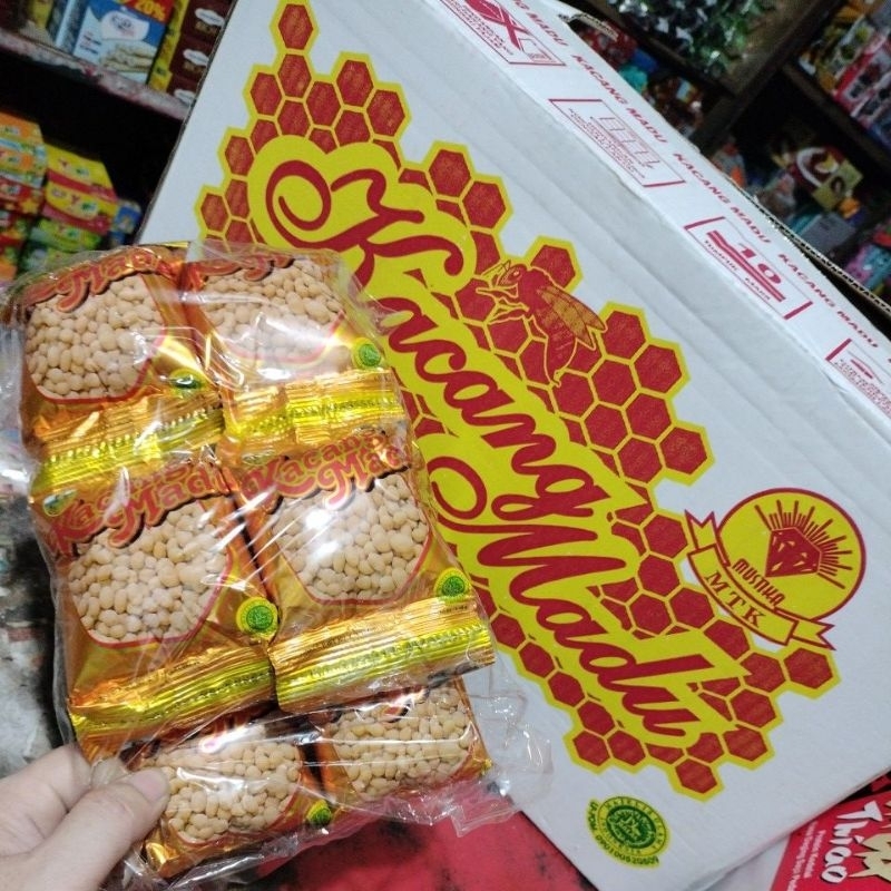 

KACANG MADU harga 1 bal isi 20 pcs