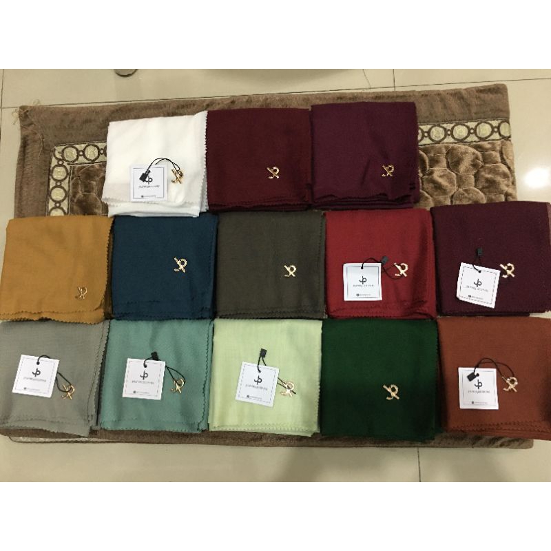 HIJAB JOURNEY POLOS LASER CUT