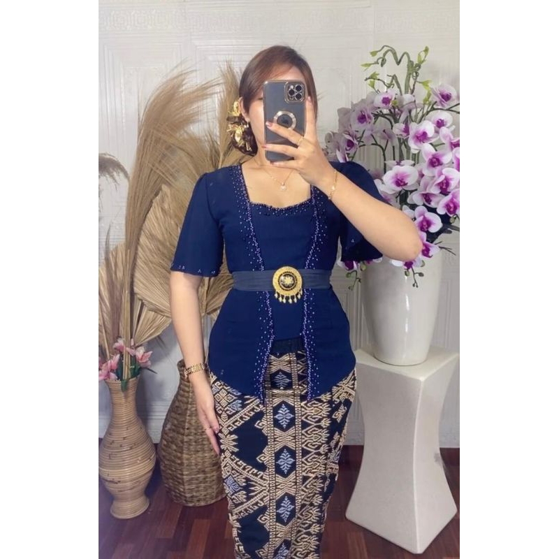 Kebaya crinkle Payet navy