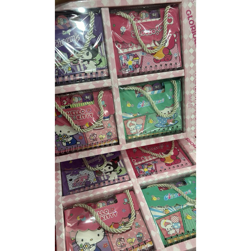 

1 BOX NOTEBOOK TAS SANRIO LOTSO premium