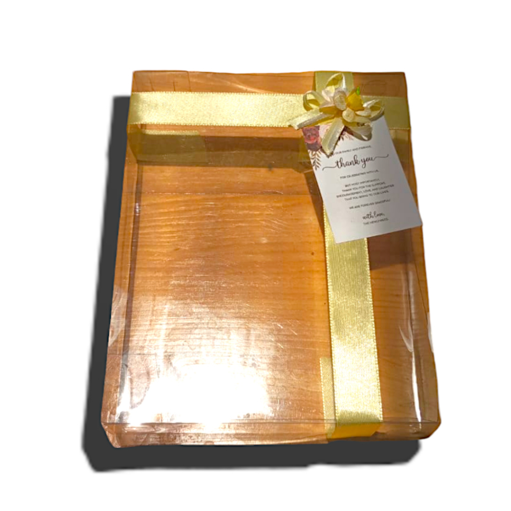 

KOTAK MIKA SOUVENIR 19 X 15 X 3 CM PRM