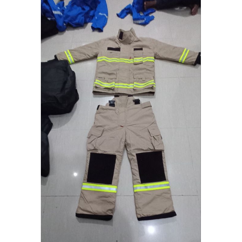 Jaket Pemadam Nomex111a 4L serat Kotak Kotak