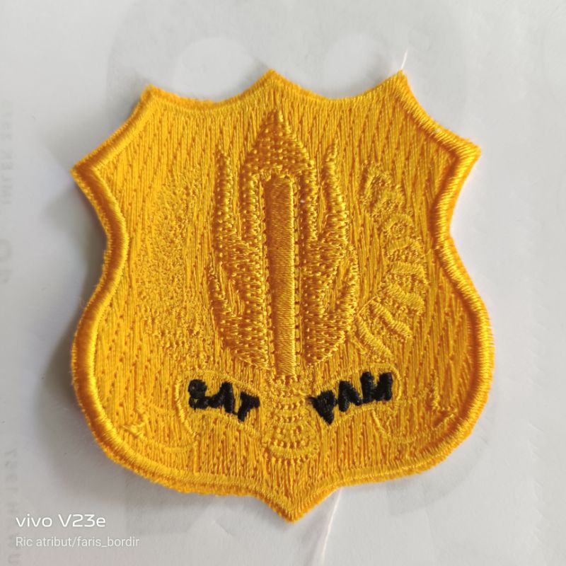 BET BORDIR LOGO LAMBANG SATPAM KEWENANGAN KUNING