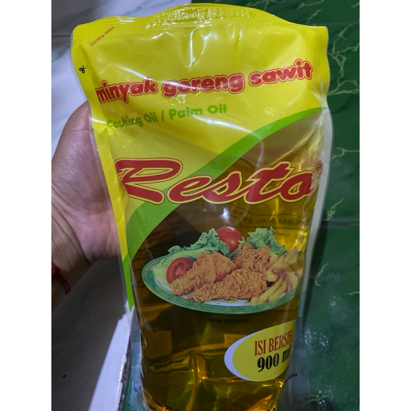 

minyak goreng sawit resto 900ml