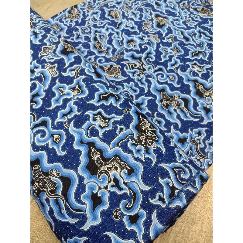 kain batik katun halus adrm limited edition // bahan batik katun halus exclusive mega mendung metera