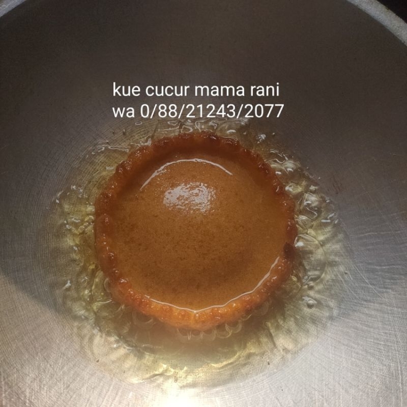 

kue cucur mama rani